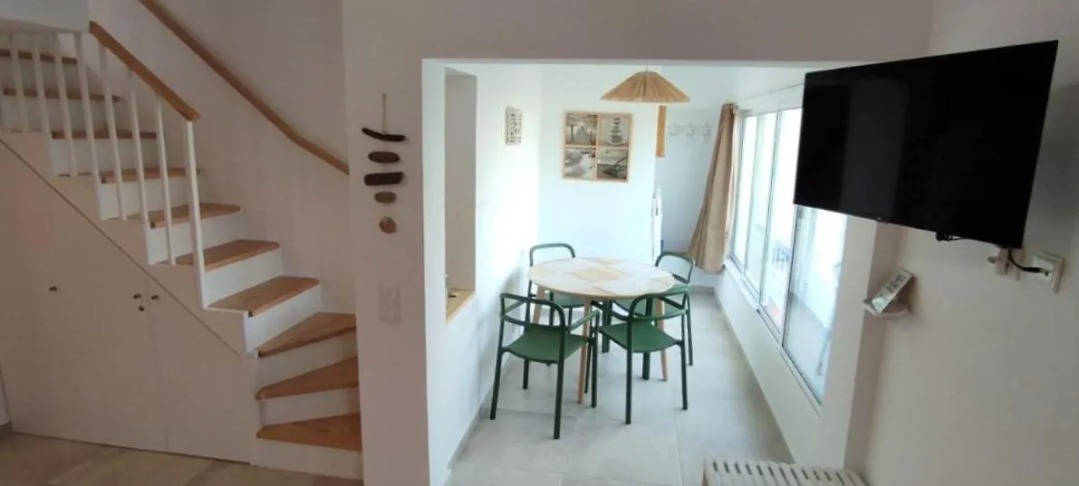 Cosy Beach Loft Pedras Del Rei Pedras de El-Rei 0*,